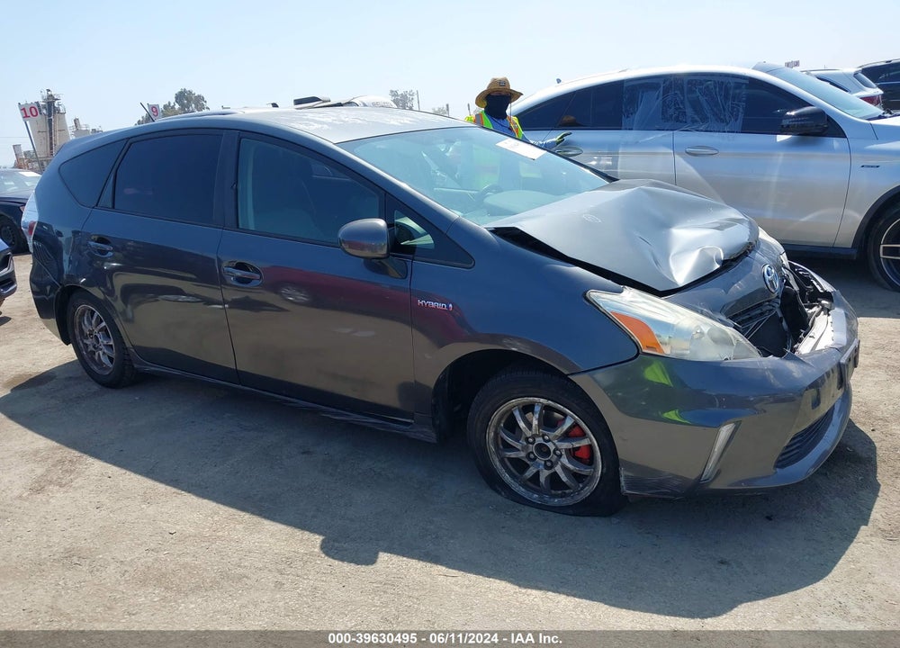 2013 TOYOTA PRIUS V THREE VIN: JTDZN3EUXD3234057