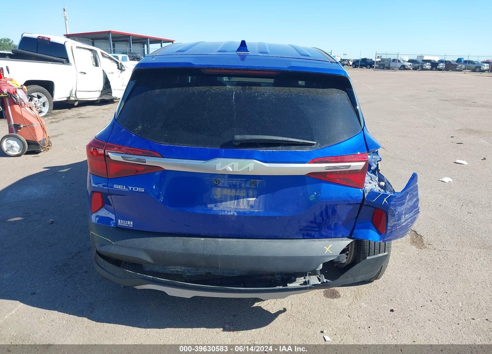 2023 KIA SELTOS LX VIN: KNDEPCAA0P7448797