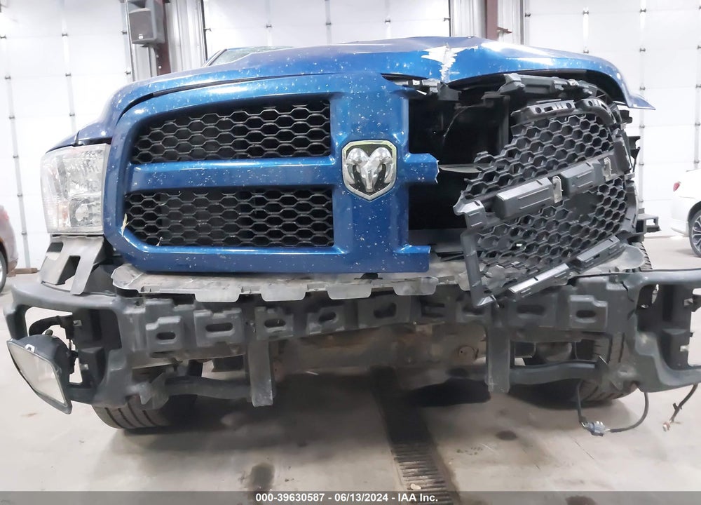 2014 RAM 1500 EXPRESS VIN: 1C6RR7FTXES327516