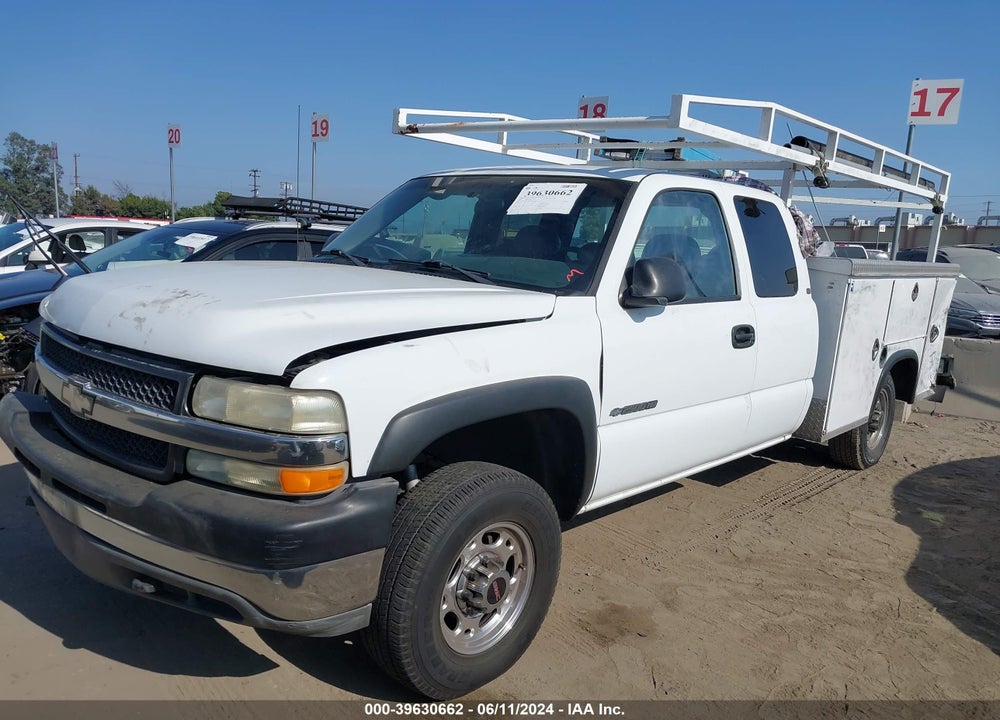 2002 CHEVROLET SILVERADO 2500HD VIN: 1GCHC29U92E105864