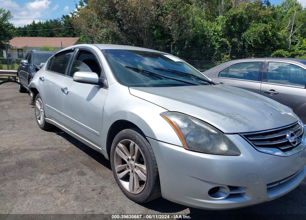 2011 NISSAN ALTIMA 3.5 SR VIN: 1N4BL2AP5BC143850