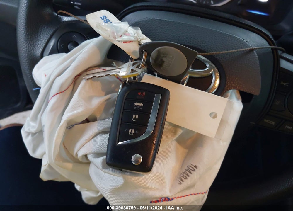 2020 TOYOTA COROLLA LE VIN: 5YFEPRAE9LP082899