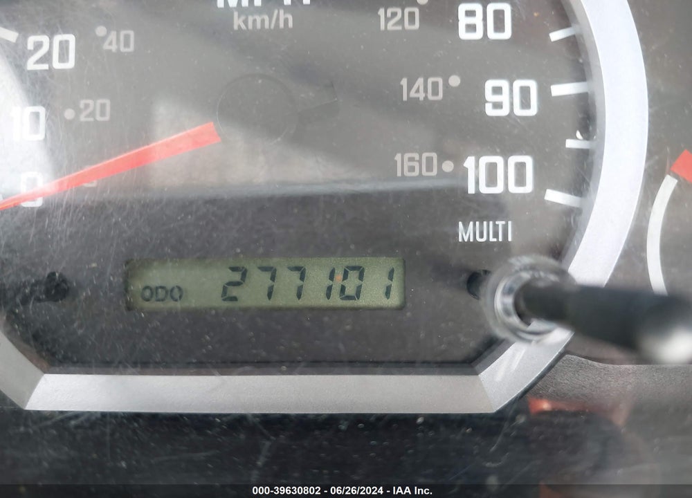 2011 ISUZU NPR HD DSL REG VIN: JALC4W161B7004834