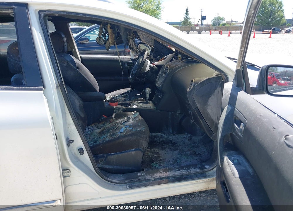 2013 NISSAN ROGUE SV VIN: JN8AS5MV1DW141569