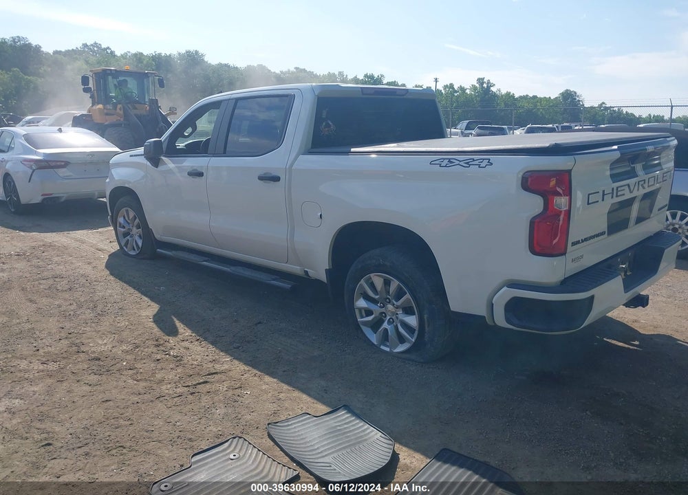 2020 CHEVROLET SILVERADO 1500 4WD SHORT BED CUSTOM VIN: 3GCPYBEH7LG454795