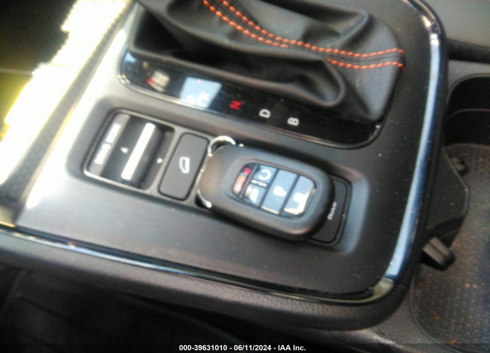 2024 HONDA CR-V HYBRID SPORT-L VIN: 7FARS6H81RE002440