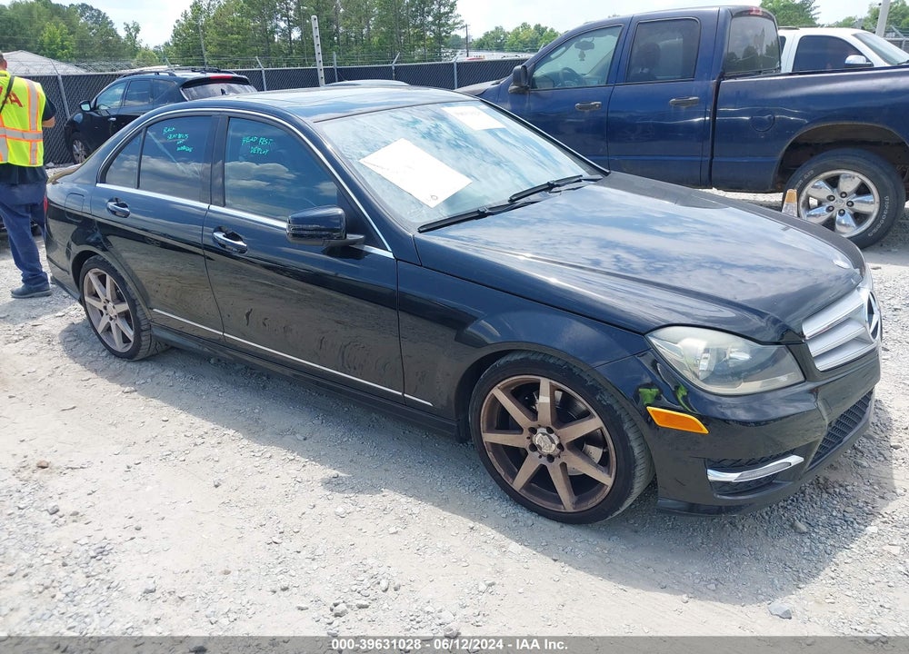 2013 MERCEDES-BENZ C 350 SPORT VIN: WDDGF5HB5DA771771
