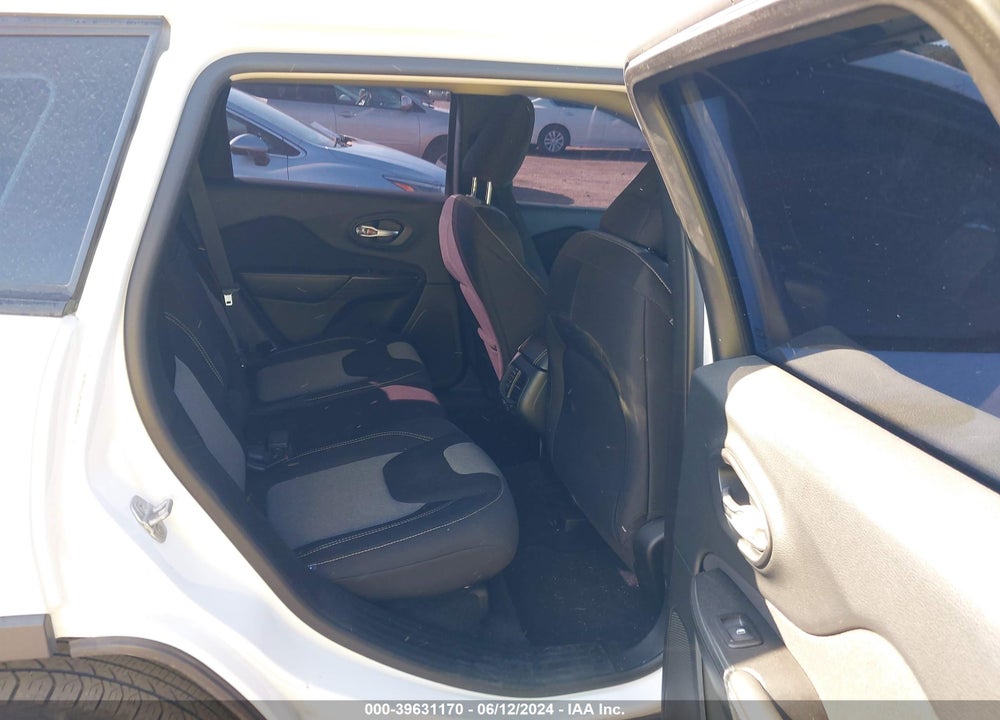 2015 JEEP CHEROKEE SPORT VIN: 1C4PJMAB8FW595107