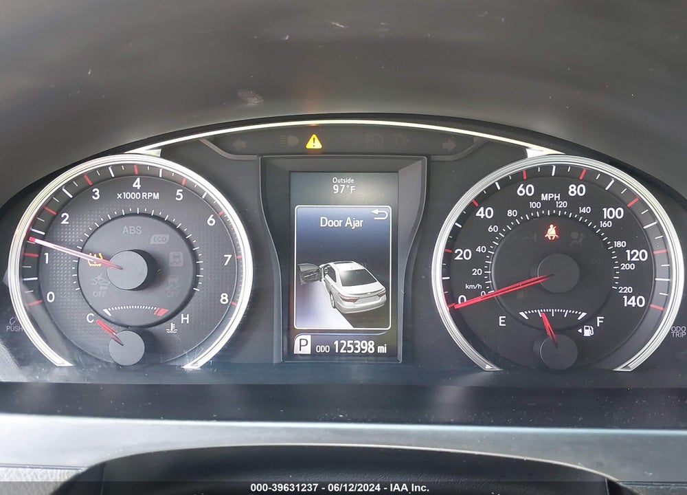 2015 TOYOTA CAMRY SE VIN: 4T1BF1FK6FU485523