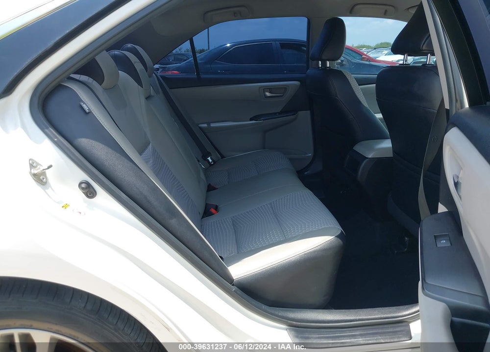 2015 TOYOTA CAMRY SE VIN: 4T1BF1FK6FU485523