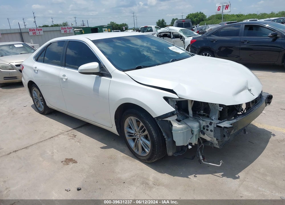 2015 TOYOTA CAMRY SE VIN: 4T1BF1FK6FU485523