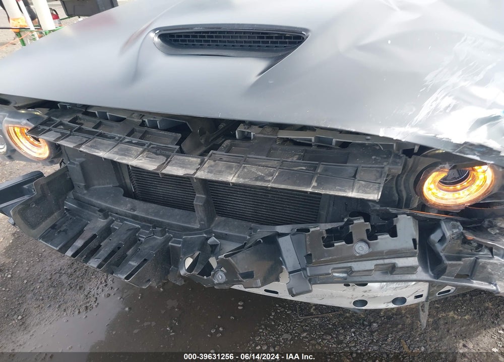 2019 DODGE CHALLENGER R/T SCAT PACK VIN: 2C3CDZFJ2KH626108