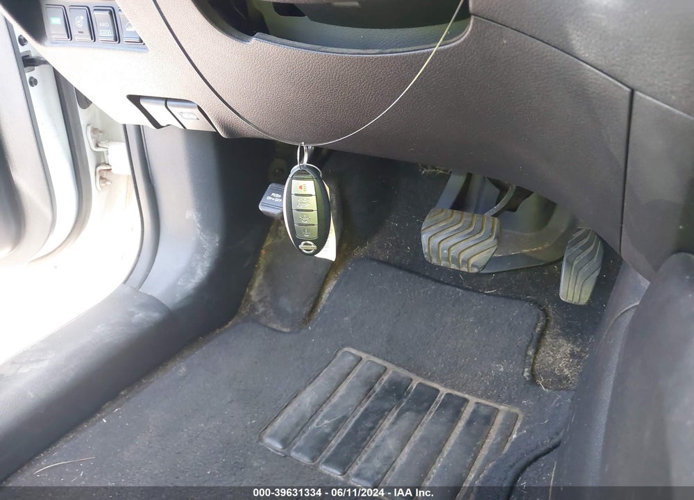 2016 NISSAN ROGUE SL VIN: 5N1AT2MVXGC768800