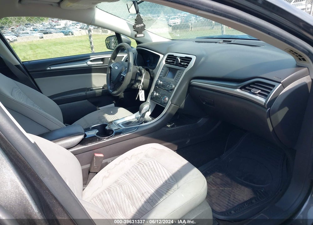 2016 FORD FUSION S VIN: 3FA6P0G74GR222243