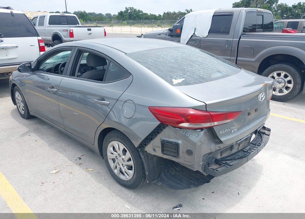 2018 HYUNDAI ELANTRA SE VIN: KMHD74LF8JU476409