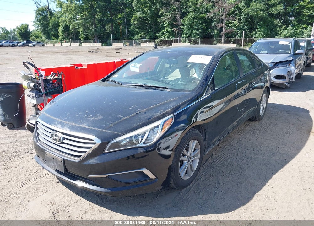 2016 HYUNDAI SONATA SE VIN: 5NPE24AF2GH262335