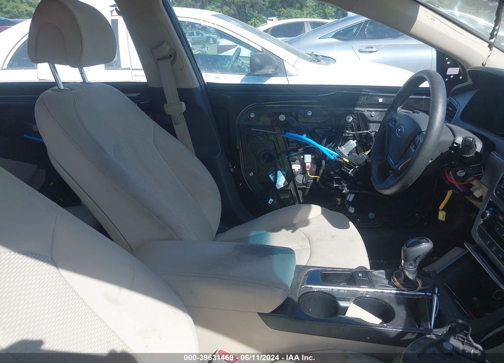2016 HYUNDAI SONATA SE VIN: 5NPE24AF2GH262335
