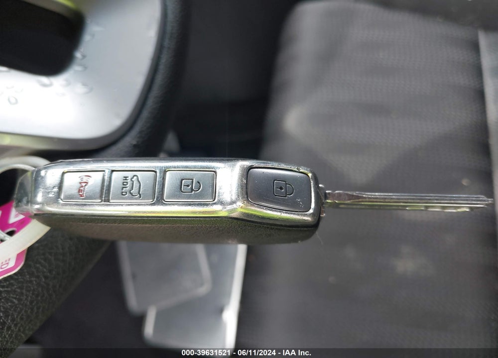 2021 KIA SPORTAGE VIN: KNDPM3AC4M7864270