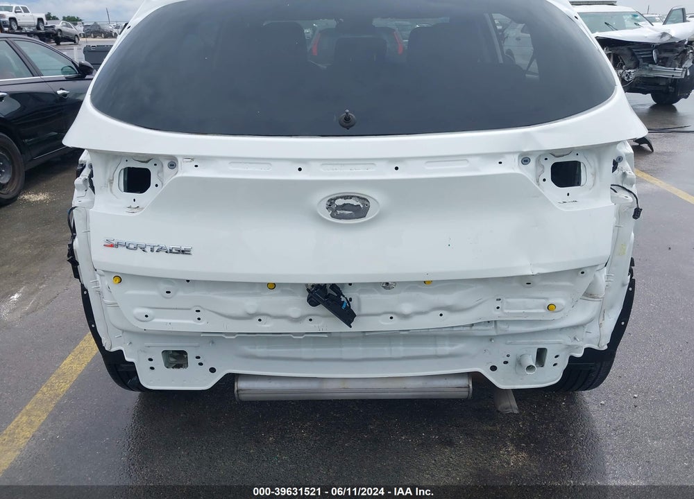 2021 KIA SPORTAGE VIN: KNDPM3AC4M7864270