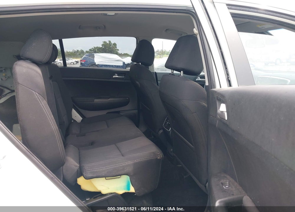 2021 KIA SPORTAGE VIN: KNDPM3AC4M7864270