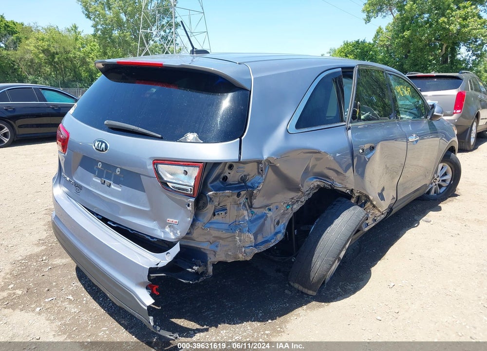 2019 KIA SORENTO 2.4L L VIN: 5XYPG4A32KG610568