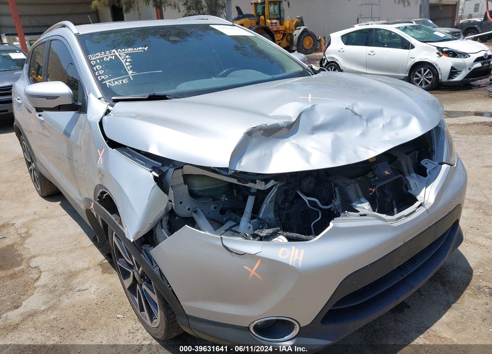 2019 NISSAN ROGUE SPORT SL VIN: JN1BJ1CP8KW232160
