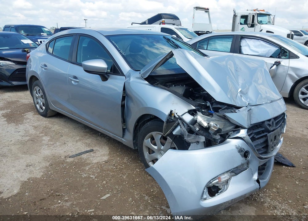 2018 MAZDA 3 SPORT VIN: 3MZBN1U77JM231304