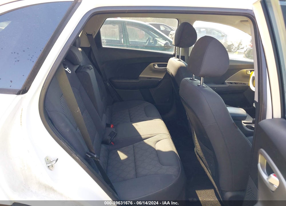 2017 KIA NIRO VIN: KNDCB3LC0H5095236
