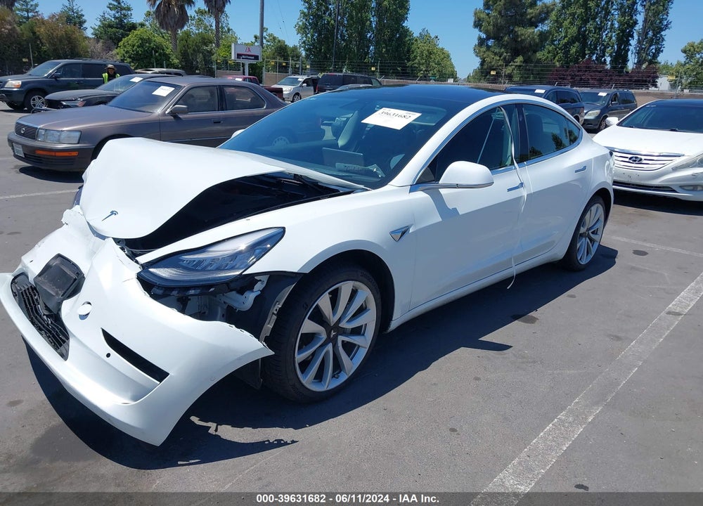 2018 TESLA MODEL 3 VIN: 5YJ3E1EB9JF088872