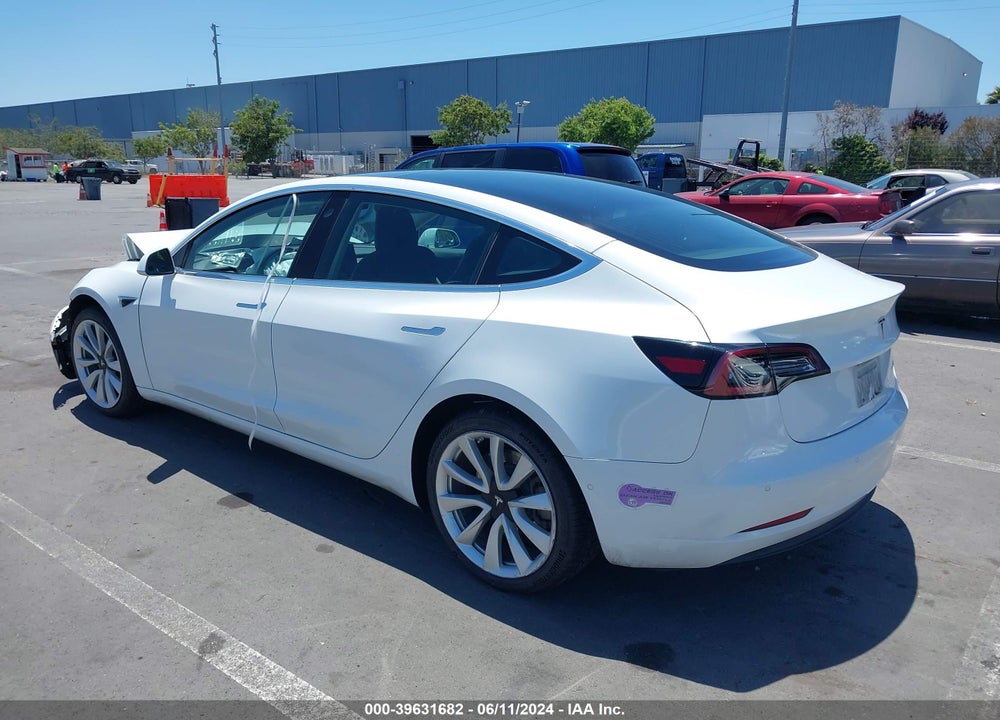 2018 TESLA MODEL 3 VIN: 5YJ3E1EB9JF088872
