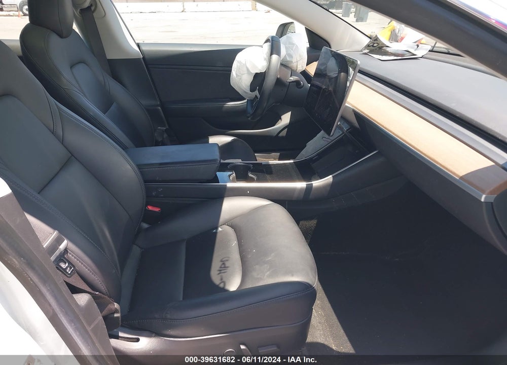 2018 TESLA MODEL 3 VIN: 5YJ3E1EB9JF088872