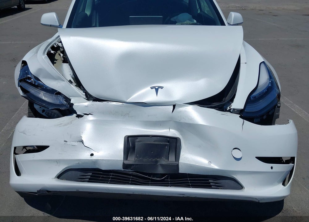 2018 TESLA MODEL 3 VIN: 5YJ3E1EB9JF088872