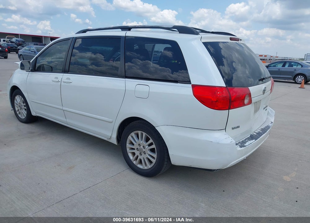 2009 TOYOTA SIENNA XLE VIN: 5TDZK22C39S277921