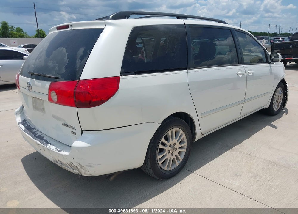 2009 TOYOTA SIENNA XLE VIN: 5TDZK22C39S277921