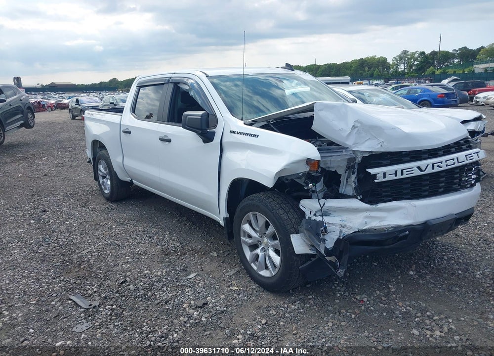 2020 CHEVROLET SILVERADO 1500 4WD SHORT BED CUSTOM VIN: 3GCPYBEK2LG353756