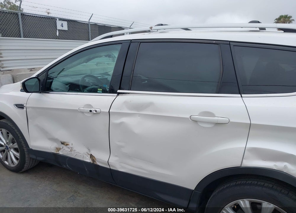 2017 FORD ESCAPE TITANIUM VIN: 1FMCU0J91HUD12553