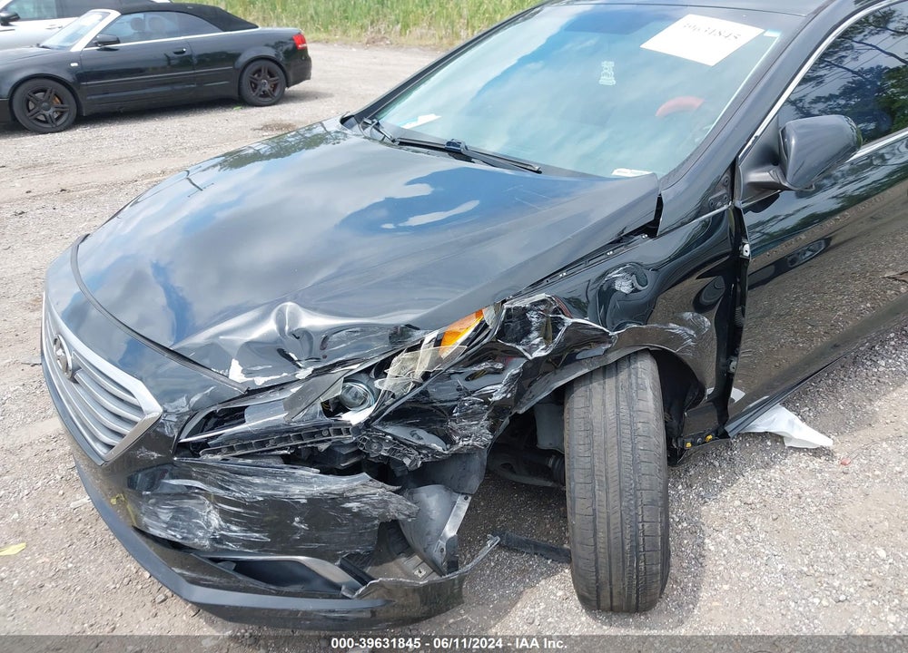 2016 HYUNDAI SONATA SE VIN: 5NPE24AF8GH356736