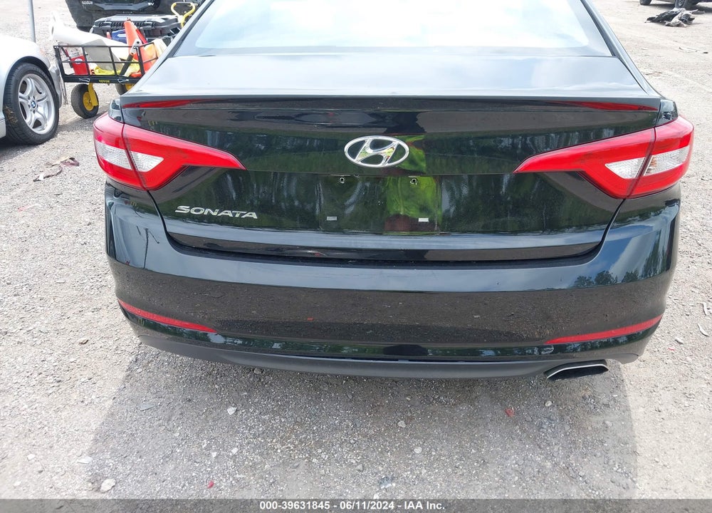 2016 HYUNDAI SONATA SE VIN: 5NPE24AF8GH356736