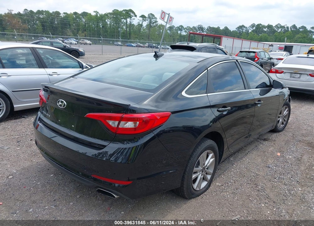 2016 HYUNDAI SONATA SE VIN: 5NPE24AF8GH356736