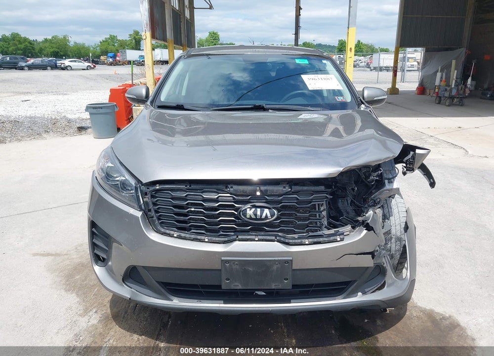 2019 KIA SORENTO 2.4L LX VIN: 5XYPG4A33KG509698