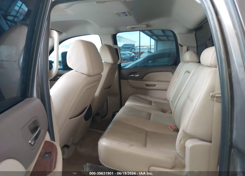 2008 GMC SIERRA 3500HD SLT VIN: 1GTJC33658F123007