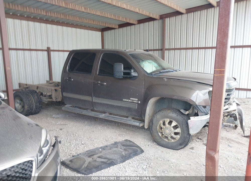 2008 GMC SIERRA 3500HD SLT VIN: 1GTJC33658F123007