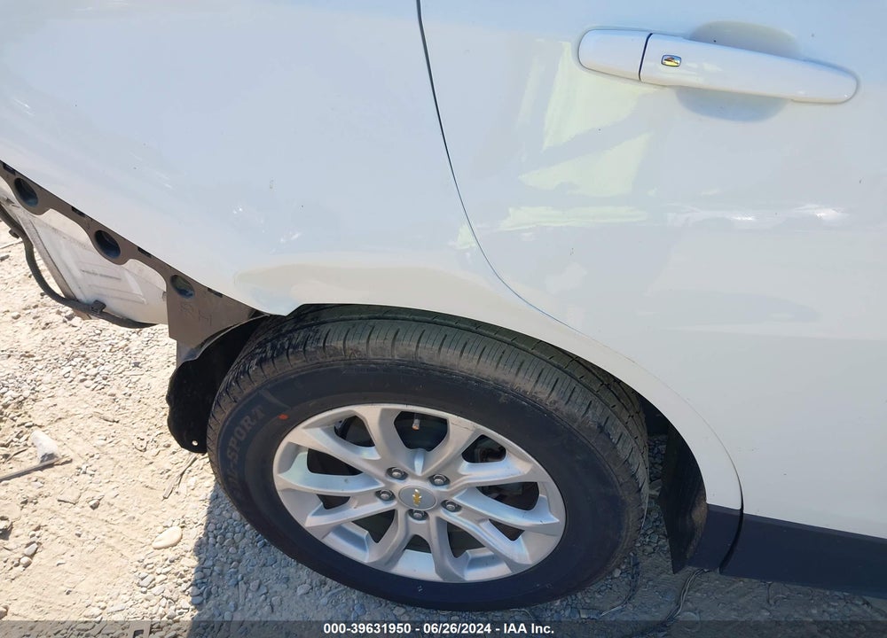 2019 CHEVROLET EQUINOX LT VIN: 2GNAXUEV8K6160270
