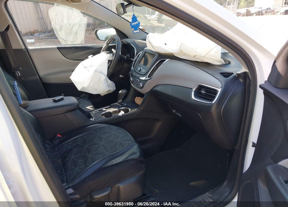 2019 CHEVROLET EQUINOX LT VIN: 2GNAXUEV8K6160270