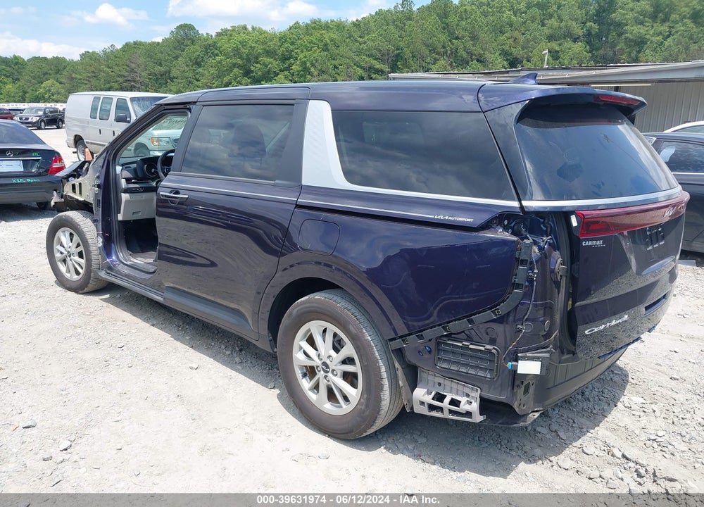 2022 KIA CARNIVAL MPV LX VIN: KNDNB4H30N6189307
