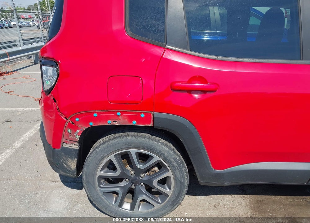 2016 JEEP RENEGADE LATITUDE VIN: ZACCJABTXGPD11463