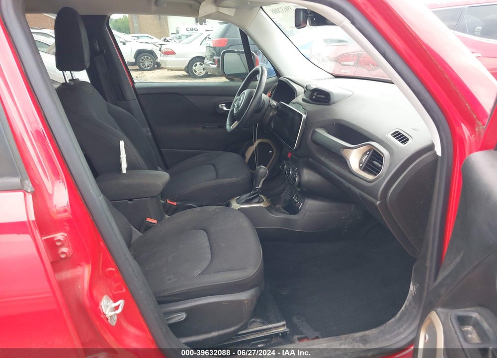 2016 JEEP RENEGADE LATITUDE VIN: ZACCJABTXGPD11463