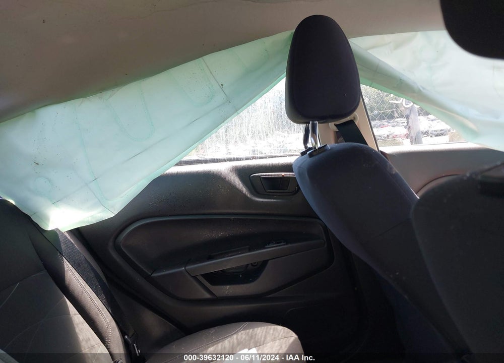 2018 FORD FIESTA SE VIN: 3FADP4BJ3JM131678