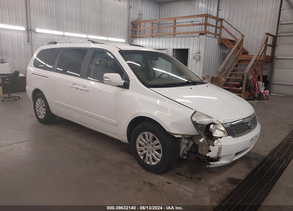 2011 KIA SEDONA LX VIN: KNDMG4C70B6370877