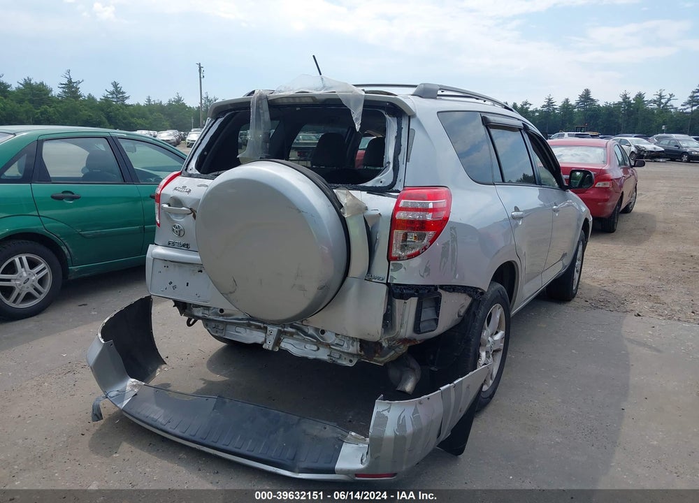 2011 TOYOTA RAV4 VIN: 2T3BF4DV3BW176902